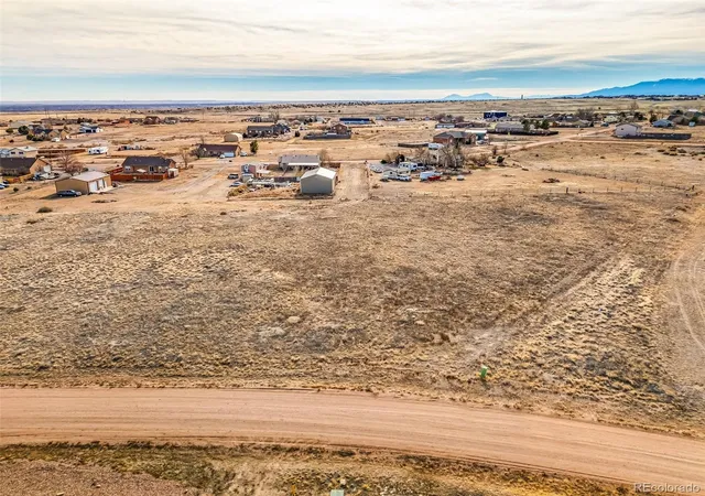 2nd image of 872 E Waverly Dr, Pueblo, CO 81007 | MLS# 6719811