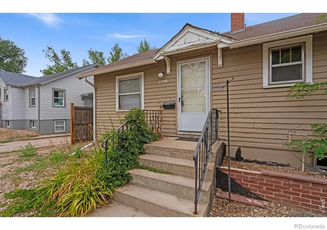 Photo 3 of Single family home for sale at 2208 9th Avenue, Greeley, CO 80631 | MLS# IR1065723 | Listing updated on 2026-09-23