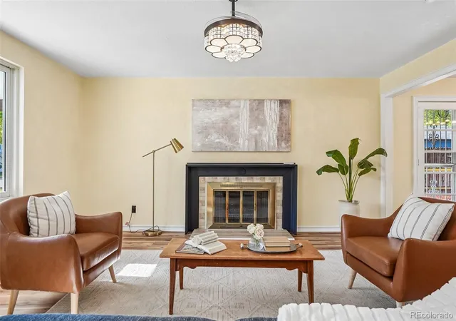 3rd image of 3145 S Akron St, Denver, CO 80231 | MLS# 4413692