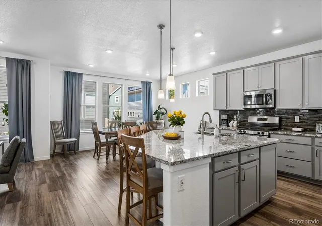 Photo 4 of Single family home for sale at 8377 Rush Crk Ave, Littleton, CO 80125 | MLS# 6857822 | Listing updated on 2026-09-01