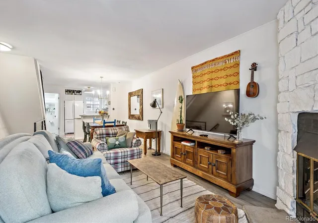 3rd image of 1699 S Trenton St #17, Denver, CO 80231 | MLS# 9936092