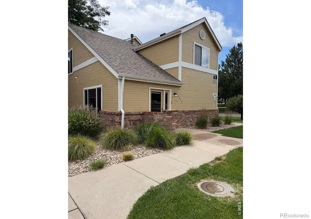 Listing Photo 4 - Condo for sale in building located at 1020 Rolland Moore Dr, Fort Collins, CO 80526 - Unit #D