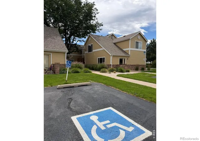 Listing Photo 5 - Condo for sale in building located at 1020 Rolland Moore Dr, Fort Collins, CO 80526 - Unit #D