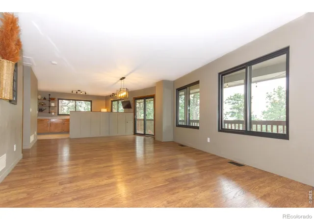 5th image of 1001 Bald Mountain Dr, Livermore, CO 80536 | MLS# IR1065732