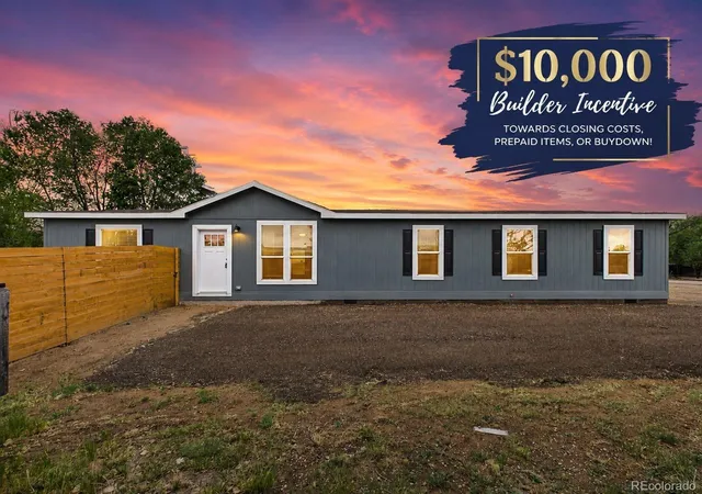 1st image of 354 E Stewart Dr, Pueblo, CO 81007 | MLS# 8657537
