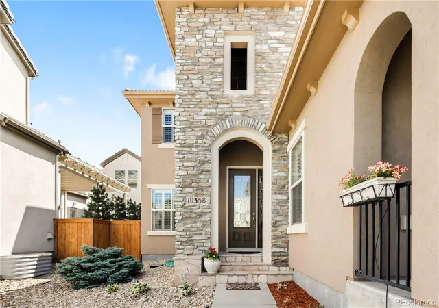 3rd image of 10358 Bluffmont Dr, Lone Tree, CO 80124 | MLS# 6457807