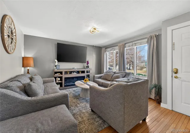 Photo 2 of Single family home for sale at 1455 S Bahama St, Aurora, CO 80017 | MLS# 3864142 | Listing updated on 2026-08-25