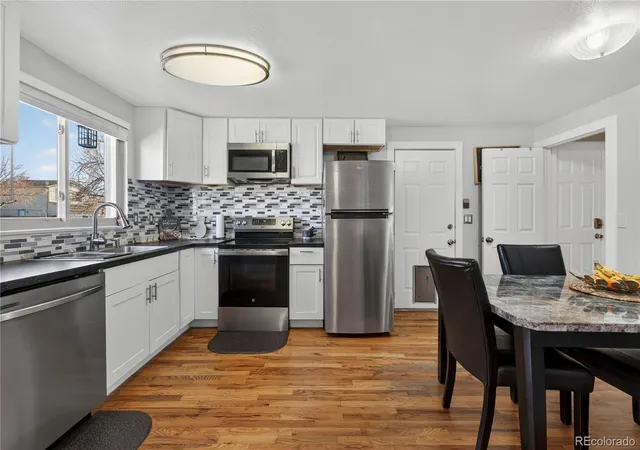 Photo 4 of Single family home for sale at 1455 S Bahama St, Aurora, CO 80017 | MLS# 3864142 | Listing updated on 2026-08-25