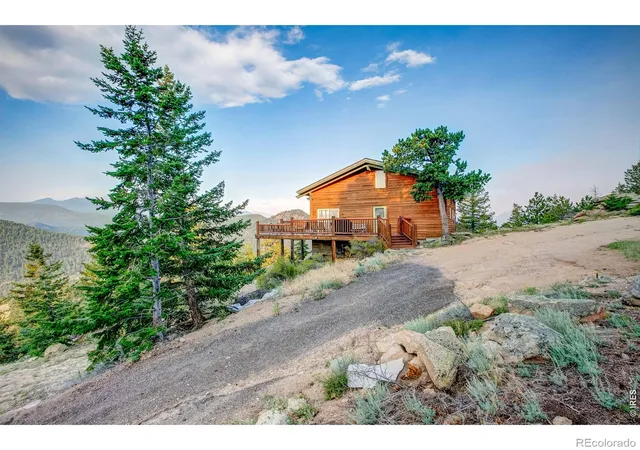 3rd image of 301 Pine Tree Dr, Estes Park, CO 80517 | MLS# IR1065740