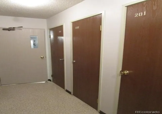 image of 13800 E Marina Dr, Aurora, CO 80014
