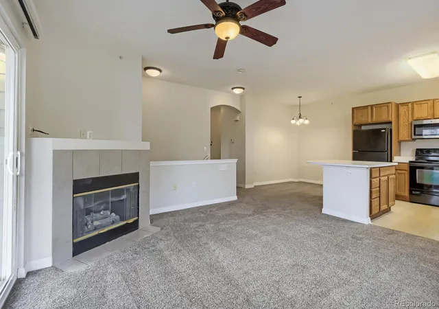 4th image of 9551 Pearl Cir, Parker, CO 80134