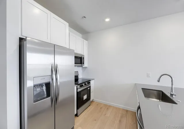 Photo 3 of Townhouse for sale at 16427 Standing Elk Dr, Parker, CO 80134 | MLS# 1813755 | Listing updated on 2026-10-09