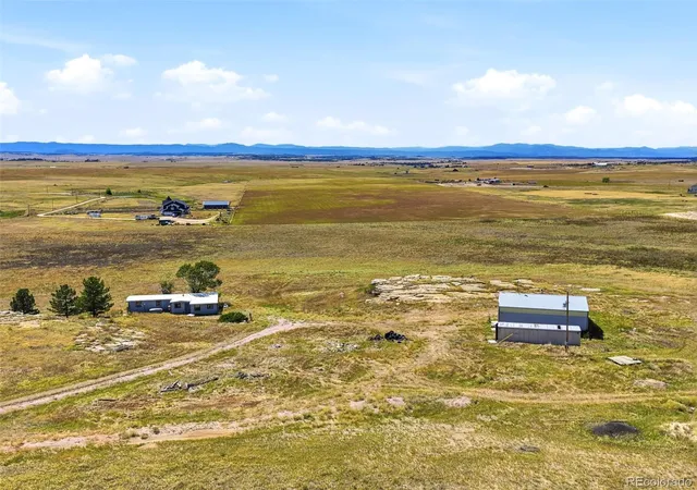 2nd image of 911 Private Road 112, Elizabeth, CO 80107 | MLS# 7105007
