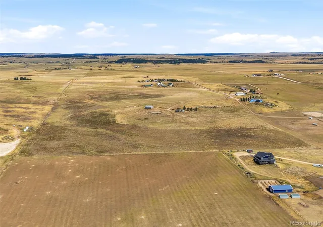 5th image of 911 Private Road 112, Elizabeth, CO 80107 | MLS# 7105007