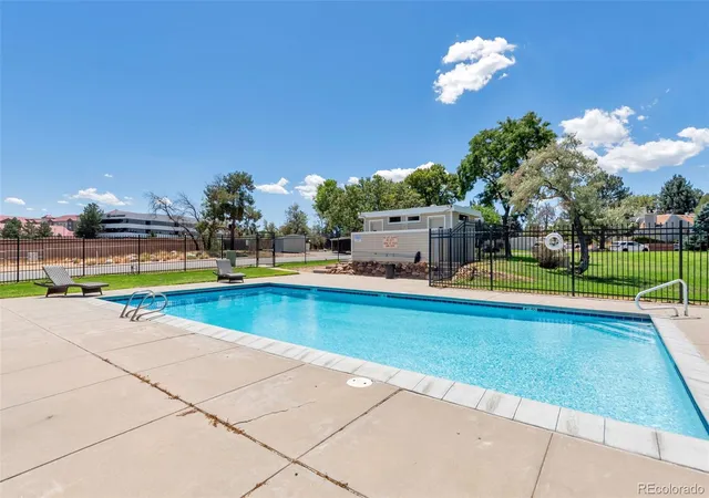 2nd image of 2616 S Xanadu Wy, Aurora, CO 80014