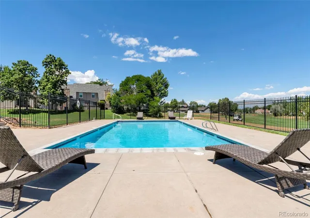 34th image of 2616 S Xanadu Wy #B, Aurora, CO 80014 | MLS# 5933777