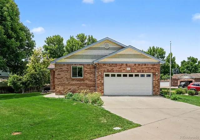 Photo 2 of Single family home for sale at 2563 Red River Ct, Loveland, CO 80538 | MLS# 7933613 | Listing updated on 2026-10-05