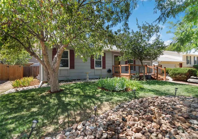 3rd image of 2005 S Ivory Wy, Aurora, CO 80013 | MLS# 8060009