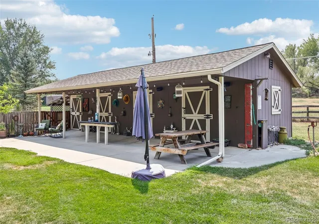 Photo 2 of Single family home for sale at 7922 Meadow Lake Rd, Longmont, CO 80503 | MLS# 5508312 | Listing updated on 2026-08-28
