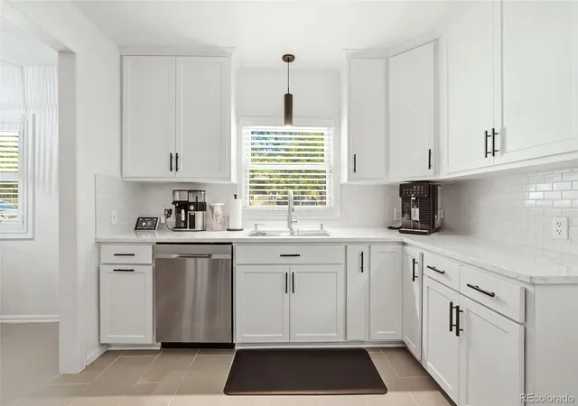Photo 1 of Single family home for sale at 4247 S Grant St, Englewood, CO 80113 | MLS# 5047958 | Listing updated on 2026-10-10