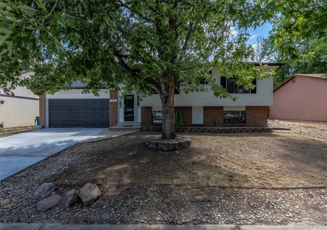 Photo 1 of Single family home for sale at 7844 W Ontario Pl, Littleton, CO 80128 | MLS# 4912877 | Listing updated on 2026-08-28