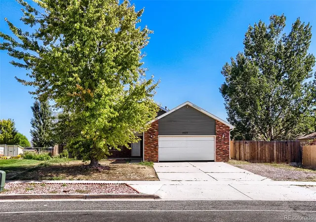 Photo 2 of Single family home for sale at 3920 Harbor Ln, Evans, CO 80620 | MLS# 3721414 | Listing updated on 2026-10-04