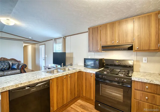 1st image of 218 Grape St, Hudson, CO 80642 | MLS# 8002227