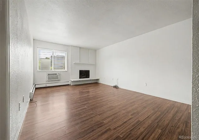 5th image of 8330 Zuni St #208, Denver, CO 80221 | MLS# 1790977