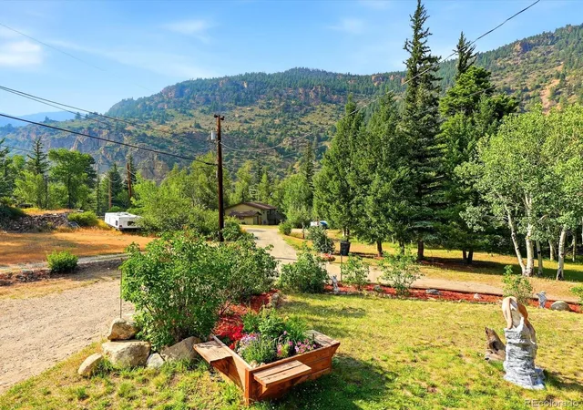 Photo 4 of Single family home for sale at 74 Silver Lode Cir, Dumont, CO 80436 | MLS# 6113007 | Listing updated on 2026-08-22