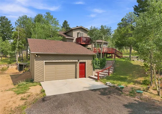 Photo 4 of Single family home for sale at 9228 Black Mountain Dr, Conifer, CO 80433 | MLS# 5475744 | Listing updated on 2026-09-02