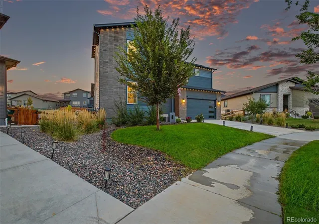 2nd image of 23933 E 39th Ave, Aurora, CO 80019 | MLS# 1573276