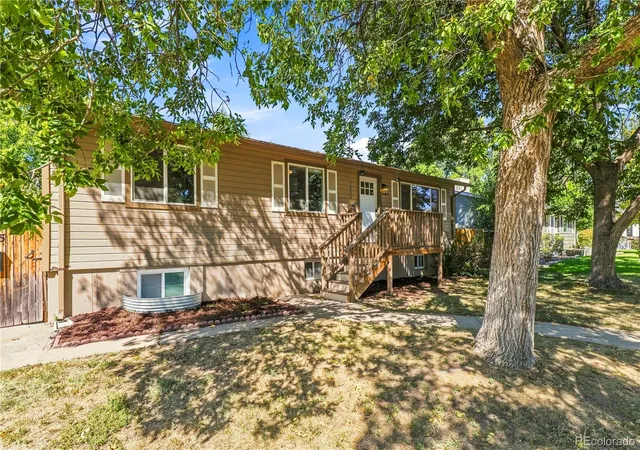 Photo 2 of Single family home for sale at 4445 S Delaware St, Englewood, CO 80110 | MLS# 8516644 | Listing updated on 2026-09-30