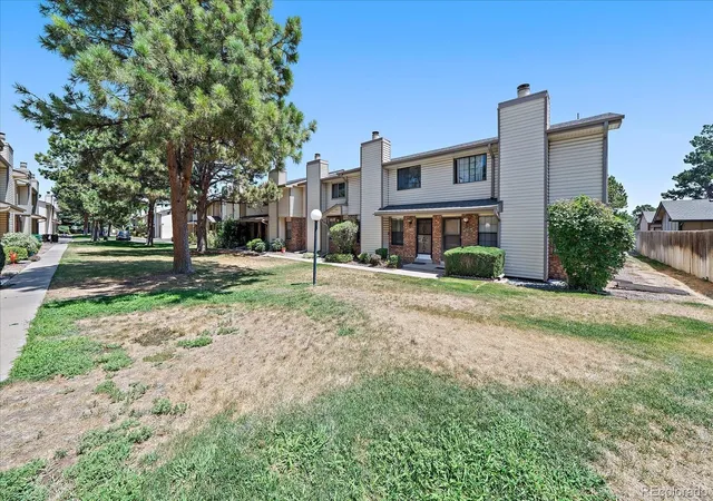 Photo 3 of Townhouse for sale at 1191 S Sable Blvd #G, Aurora, CO 80012 | MLS# 6220943 | Listing updated on 2026-09-04