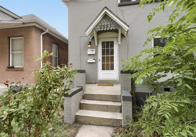 2nd image of 2551 Irving St, Denver, CO 80211 | MLS# 6511896
