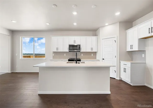 2nd image of 2727 Nantucket St, Strasburg, CO 80136 | MLS# 5000761