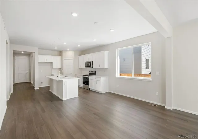 Photo 4 of Single family home for sale at 2727 Nantucket St, Strasburg, CO 80136 | MLS# 5000761 | Listing updated on 2026-10-09