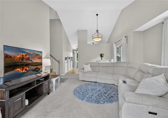 2nd image of 7231 Palisade Dr, Highlands Ranch, CO 80130 | MLS# 8100921