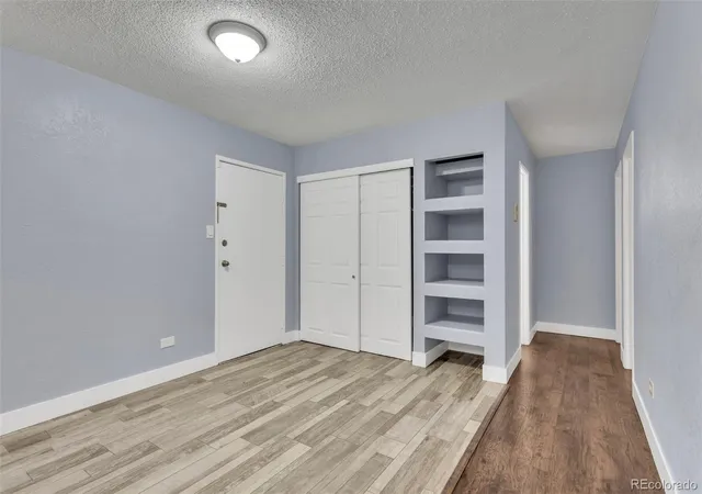 4th image of 2281 S Vaughn Wy #104A, Aurora, CO 80014 | MLS# 7694955