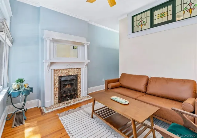 2nd image of 129 E Exposition Ave, Denver, CO 80209 | MLS# 4948897