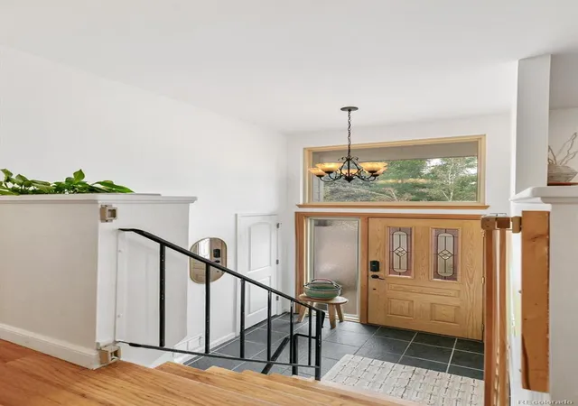 3rd image of 12830 W 15Th Dr, Golden, CO 80401 | MLS# 5725702