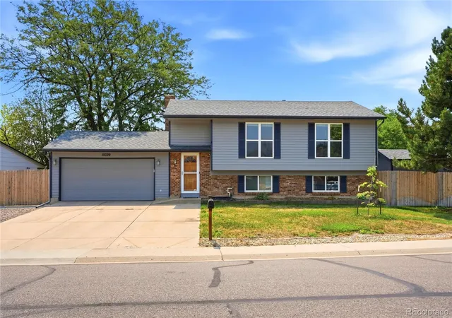 2nd image of 10029 Alcott St, Denver, CO 80260 | MLS# 4734710