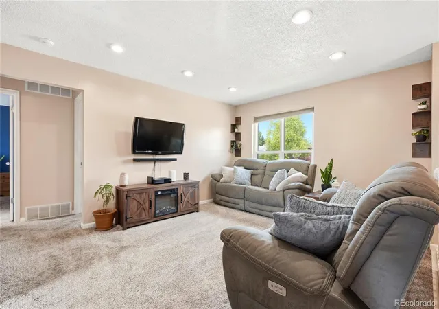 5th image of 10029 Alcott St, Denver, CO 80260 | MLS# 4734710