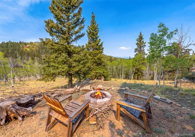 Photo 4 of Single family home for sale at 203 Strongbox Ct, Jefferson, CO 80456 | MLS# 8713765 | Listing updated on 2026-10-05
