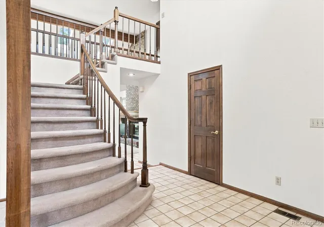 Photo 4 of Single family home for sale at 9877 Falcon Crk Dr, Highlands Ranch, CO 80130 | MLS# 3181633 | Listing updated on 2026-09-18