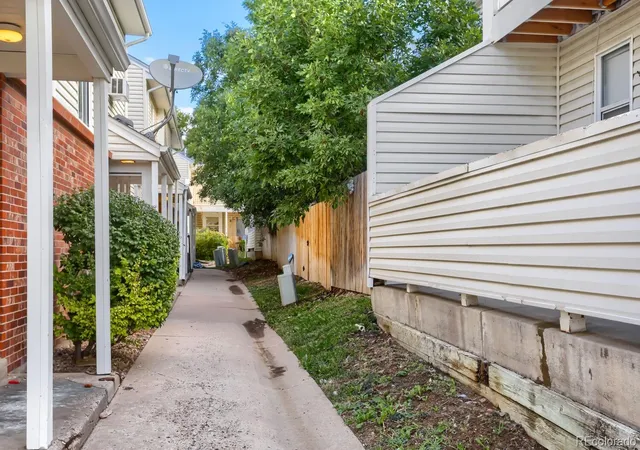 17th image of 17284 E Ford Dr, Aurora, CO 80017 | MLS# 9229087
