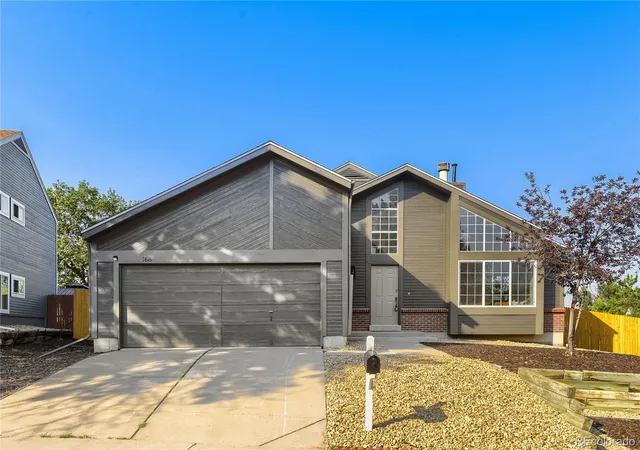 1st image of 768 S Fairplay Ct, Aurora, CO 80012 | MLS# 8236418