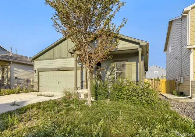 2nd image of 311 Maple St, Bennett, CO 80102 | MLS# 9742894