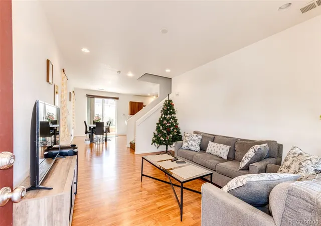 5th image of 4608 Andes Wy, Denver, CO 80249 | MLS# 4133433