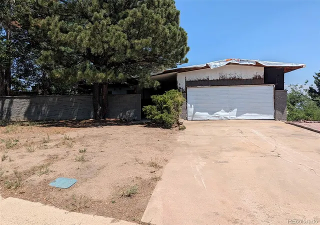 1st image of 950 S Foothill Dr, Denver, CO 80228 | MLS# 7908885