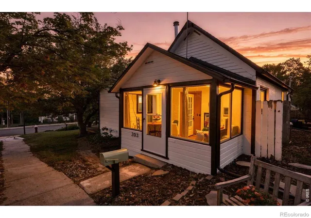Photo 3 of Single family home for sale at 203 Judson St, Longmont, CO 80501 | MLS# IR1065846 | Listing updated on 2026-09-24